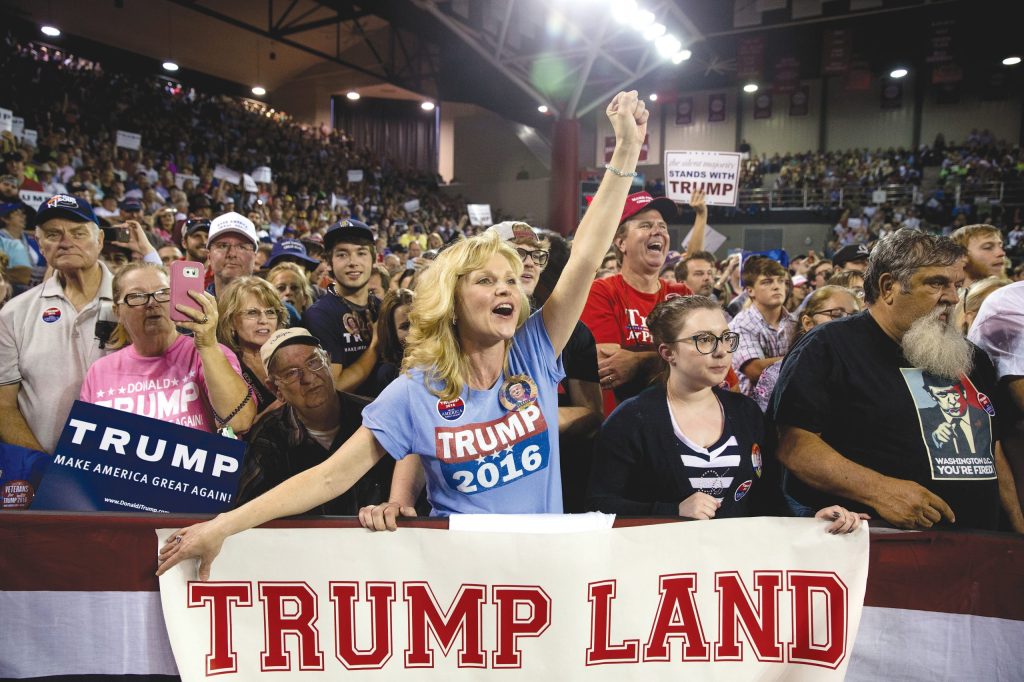 Economic gloom works for Trump