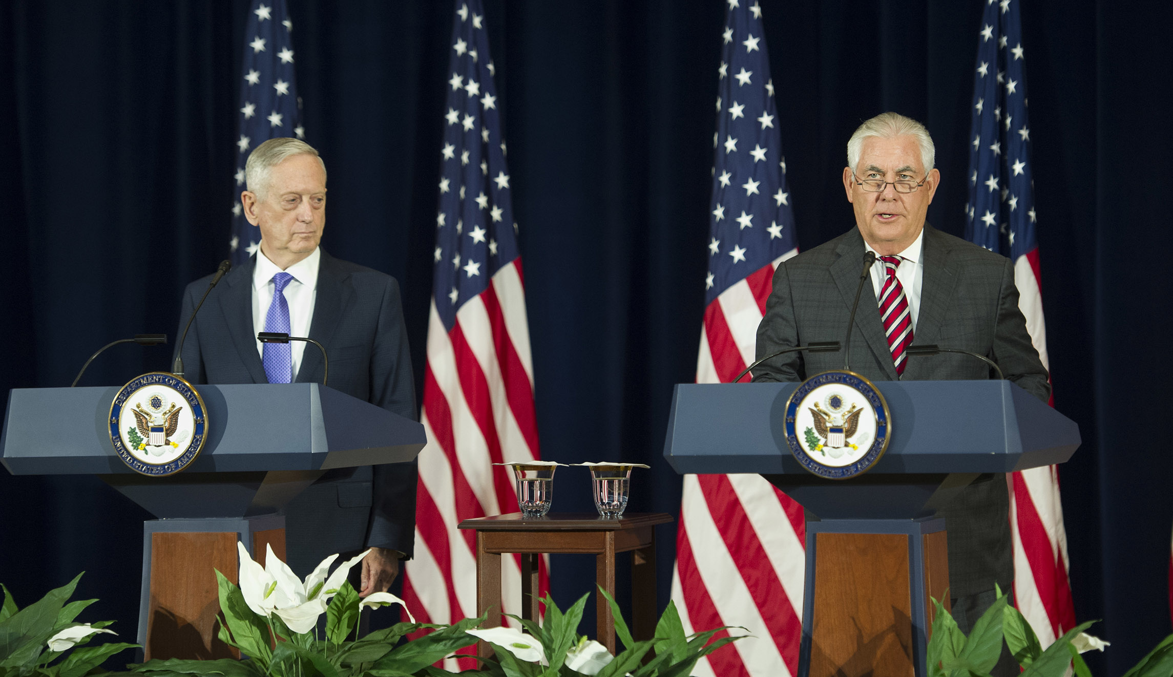 Jim Mattis, Rex Tillerson break from Steve Bannon, say military option remains for North Korea