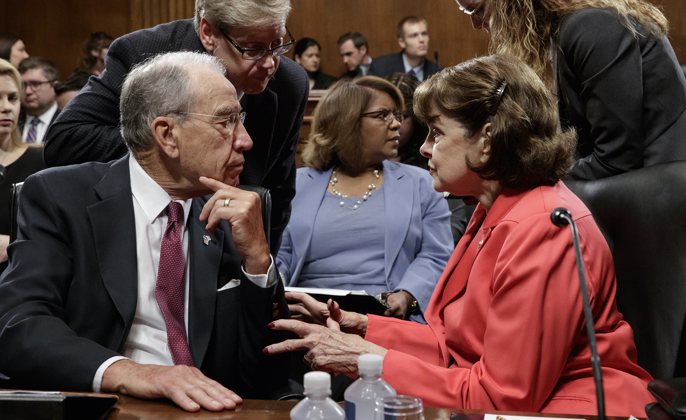 Byron York: Standoff brews between Senate, FBI over Trump dossier