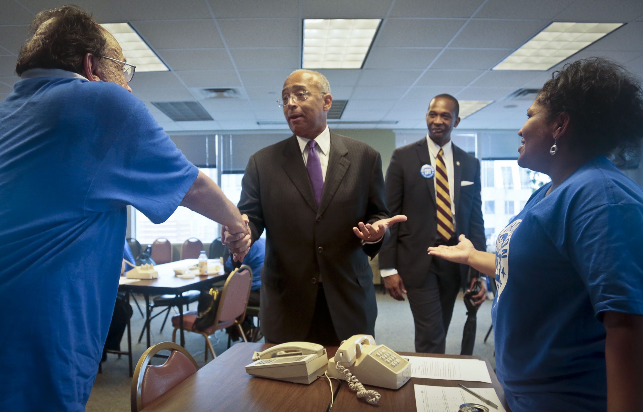 African-American vote divided in New York City mayor’s race