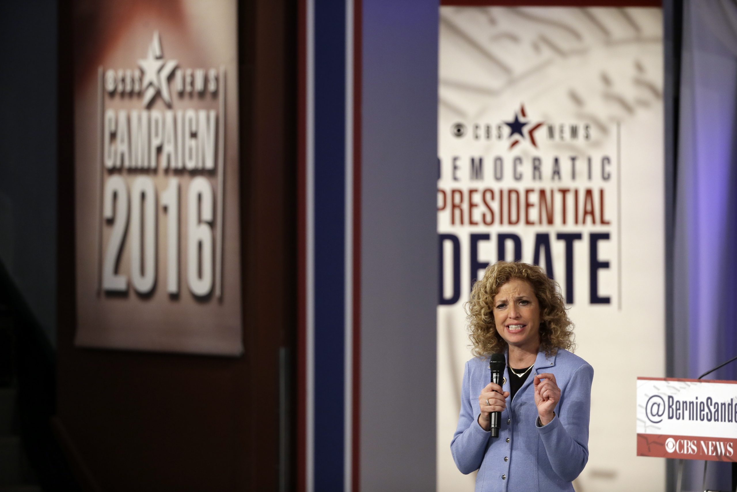 Democrats scrambling to improve voter turnout going into 2016