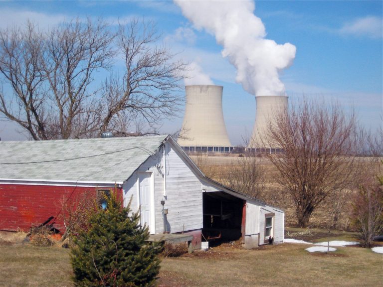 FILE - In this March 16, 2011 file photo, steam escapes from Exelon Corp.'s nuclear plant in Byron, Ill. Illinois lawmakers are considering clean-energy legislation backed by Exelon Corp. to keep three unprofitable nuclear plants afloat. The idea proposed Thursday, Feb. 26, 2015 would require utilities to reward producers of low-carbon power for being environmentally friendly. That would include wind, solar, water and clean-burning coal as well as nuclear. Labor and political leaders say it would help Exelon keep open nuclear plants in the Quad Cities, Byron and Clinton. (AP Photo/Robert Ray, File)