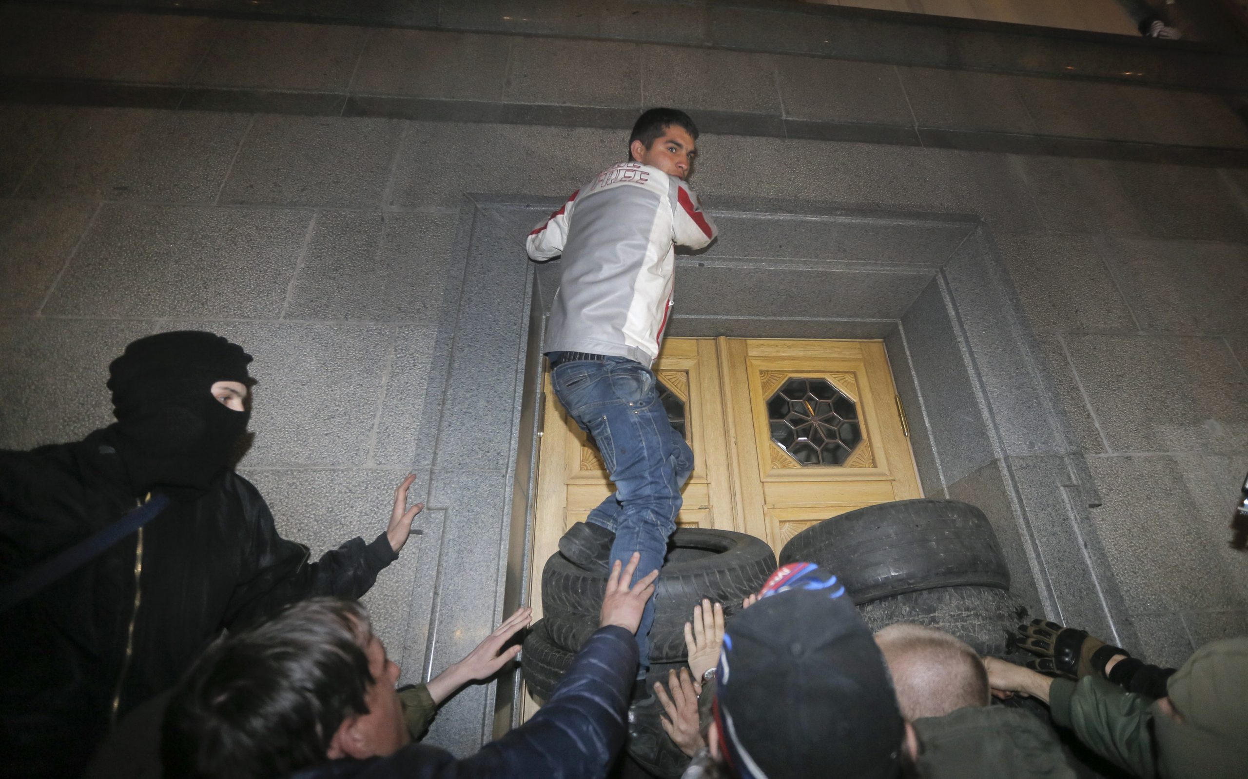 IMF to help Ukraine with up to $18 billion bailout