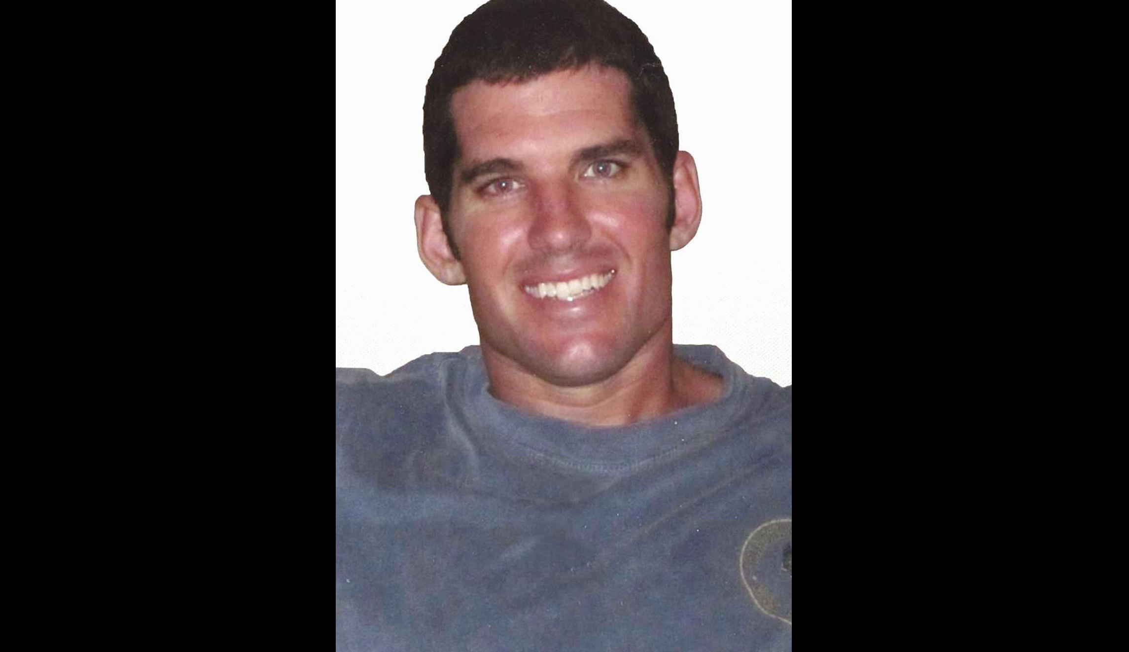 Father of fallen Navy SEAL Ryan Owens wants answers about raid that killed his son