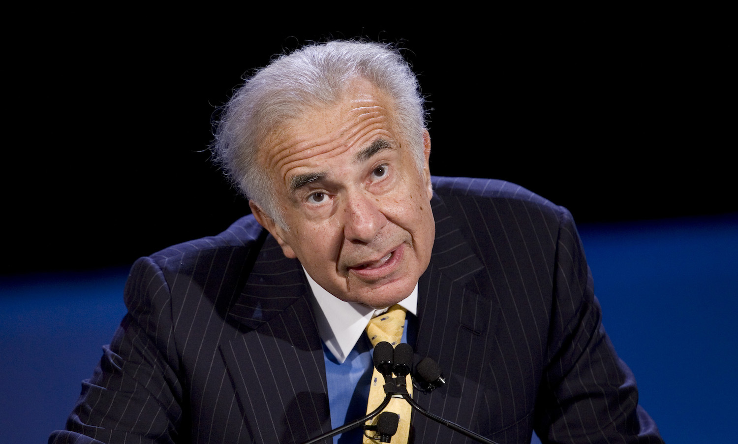 Trump adviser Carl Icahn calls liberal group’s ethanol complaint a ‘witch hunt’