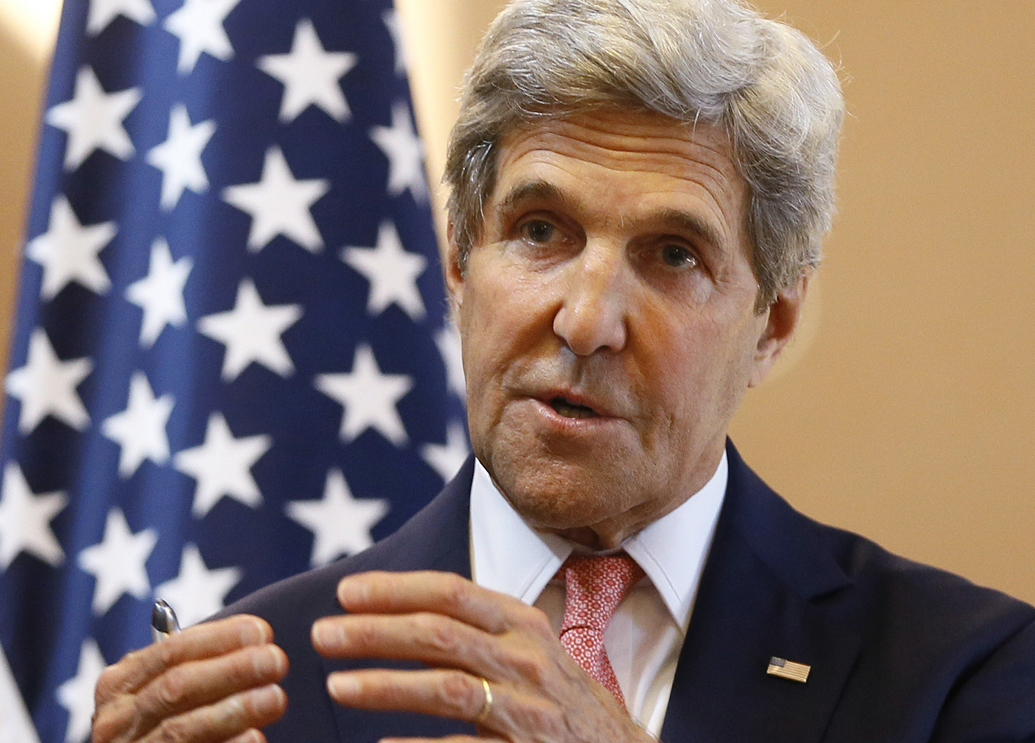 U.S. calls for $2 billion in aid to Iraq