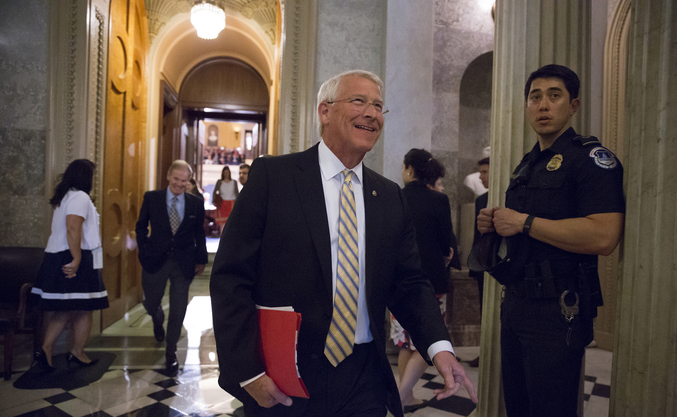House, Senate GOP reach $1.1 billion deal to fund Zika fight