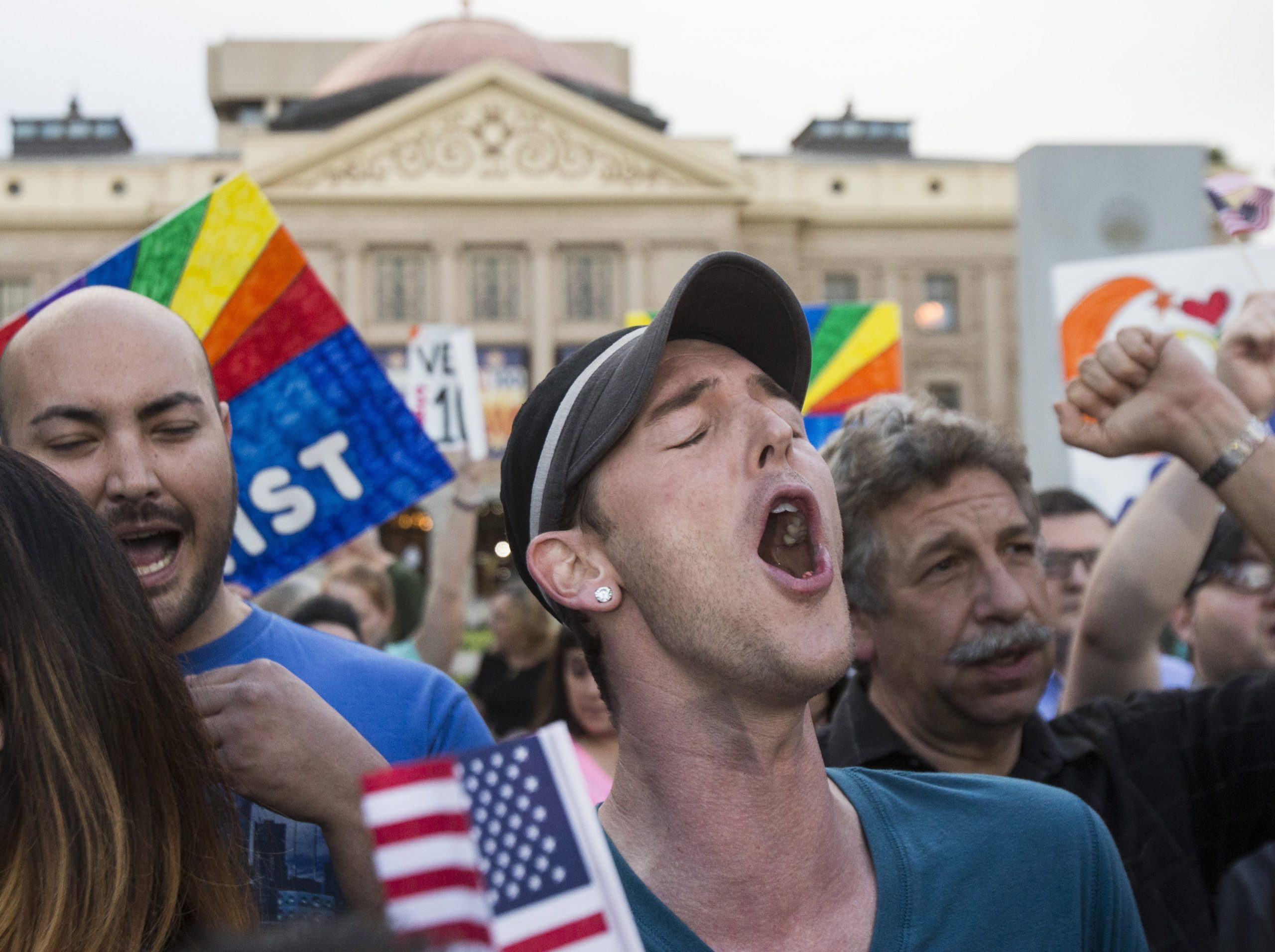 Republican factions split over Arizona bill