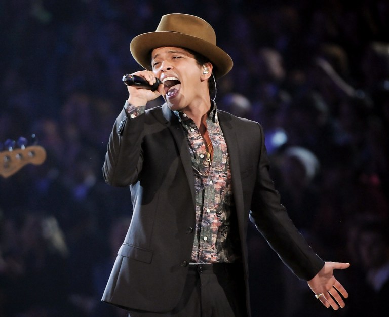   FILE - This Nov. 7, 2012 file photo shows Bruno Mars performing during the 2012 Victoria's Secret Fashion Show in New York. Mars is releasing his sophomore album, âUnorthodox Jukebox,