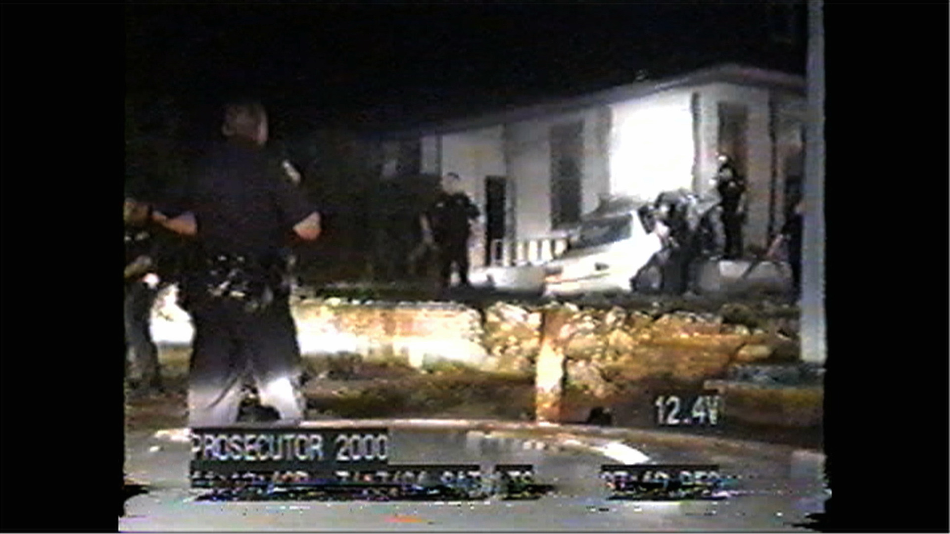 High court appears to favor police sued over chase