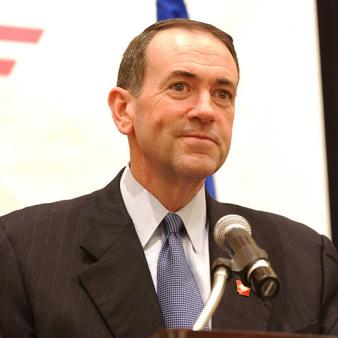 Huckabee Hits Perry