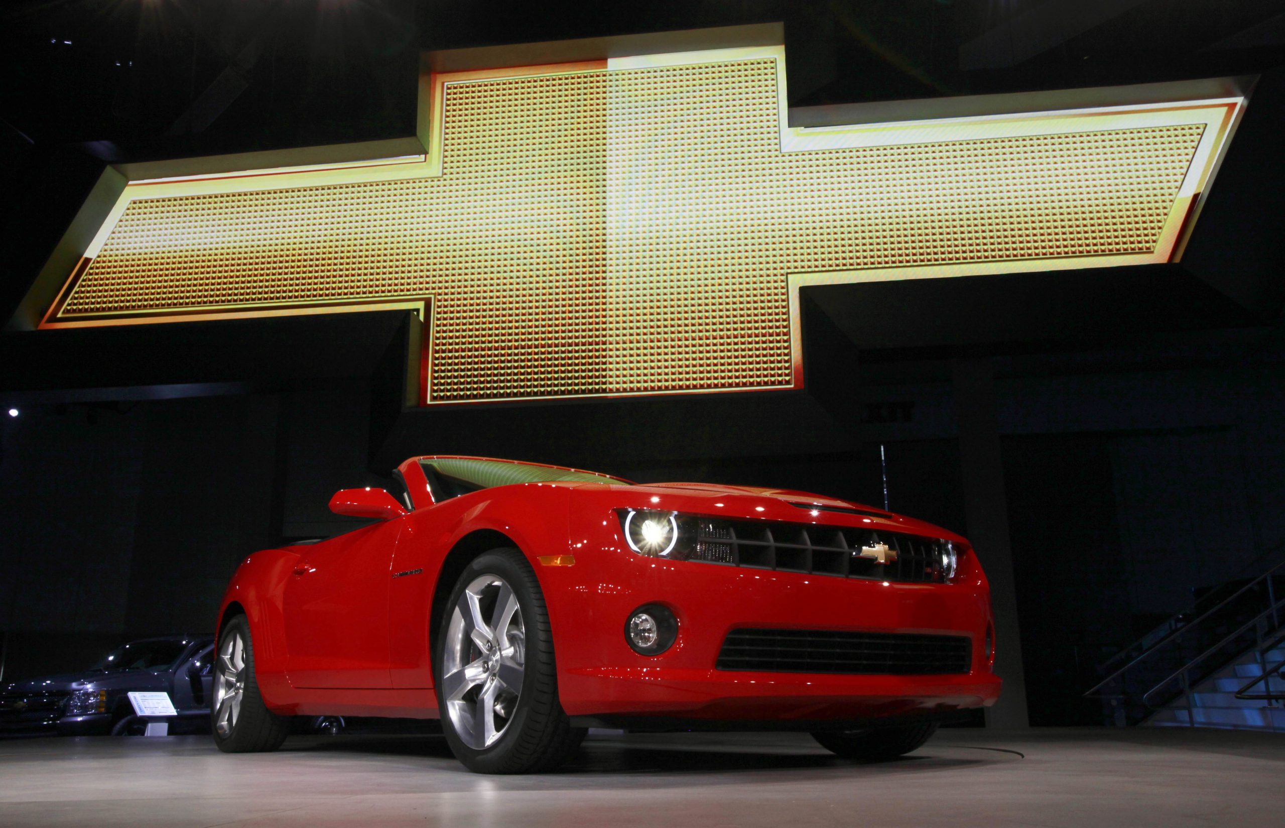 GM recalling Camaros for ignition switch problem