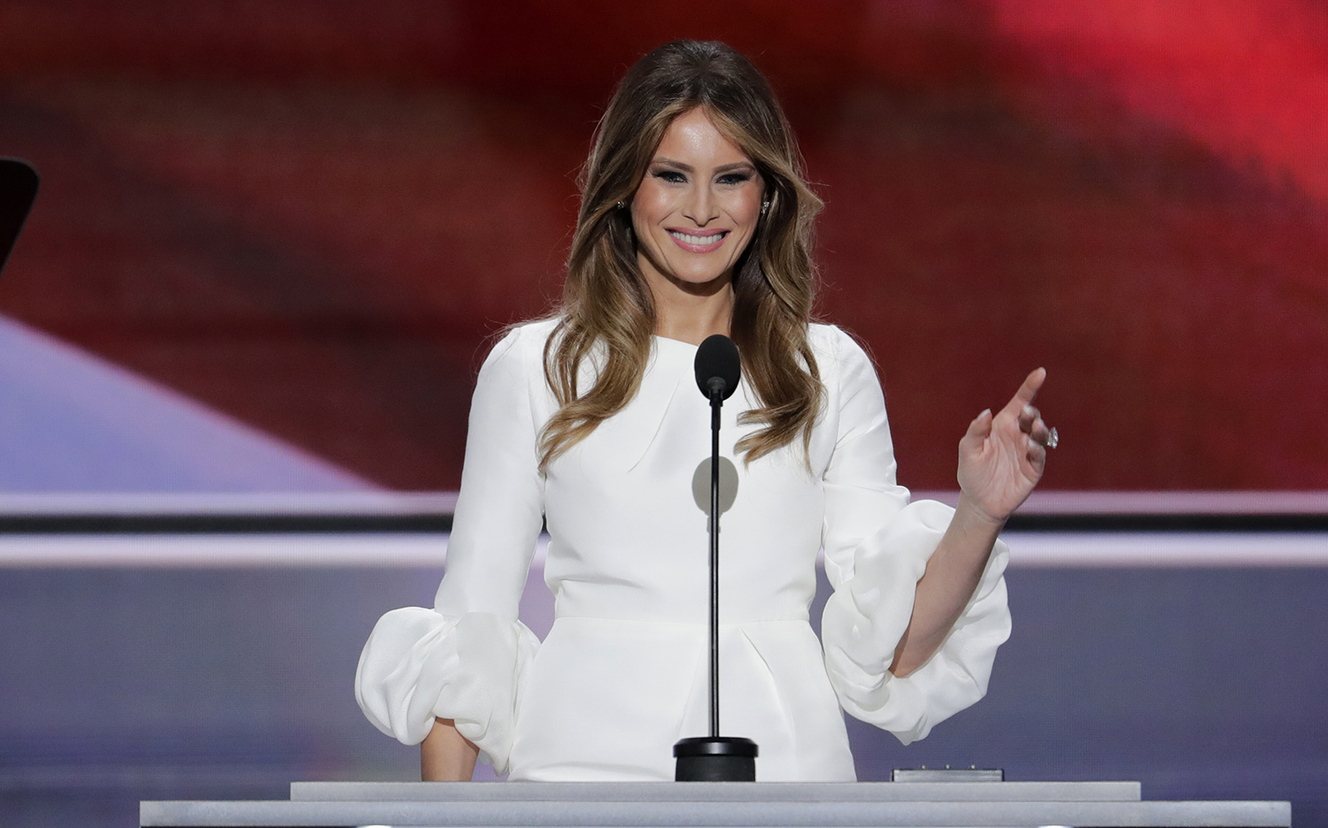 Melania Trump makes pitch for her husband after chaotic day in Cleveland