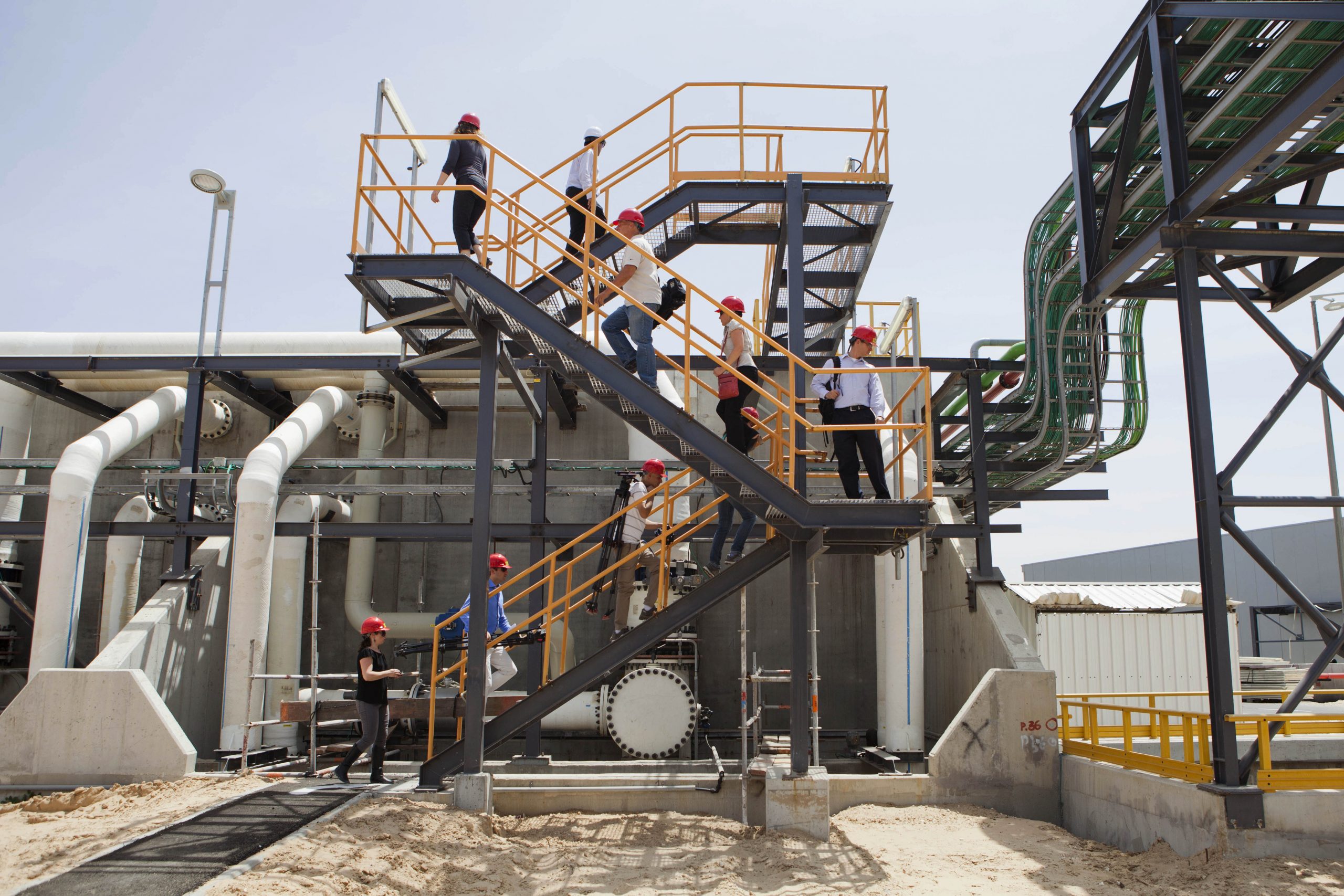 Israel solves water woes with desalination