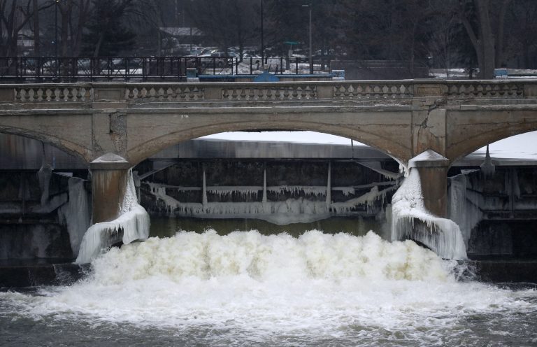The measure would authorize 25 Army Corps of Engineers projects that already have funding approved. (AP Photo/Paul Sancya, File)