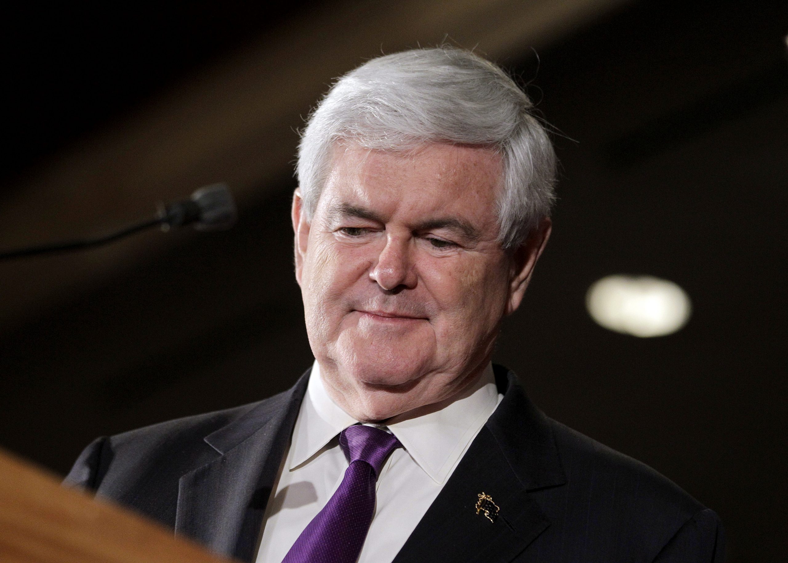 Losing, Newt sets new goal: Keep Mitt from 1,144