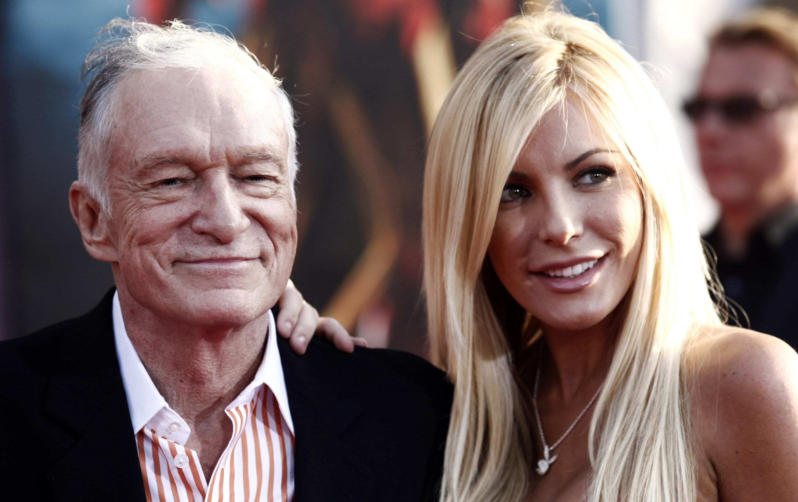 Hugh Hefner, fiancee obtain marriage license