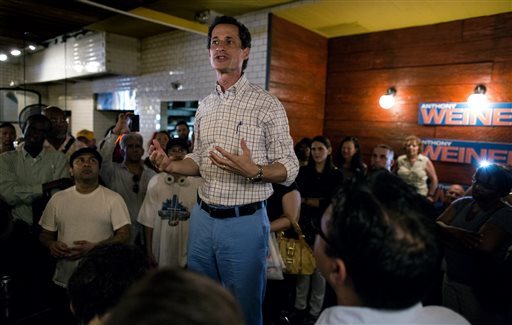 New Yorker shames Anthony Weiner: ‘How dare you!’