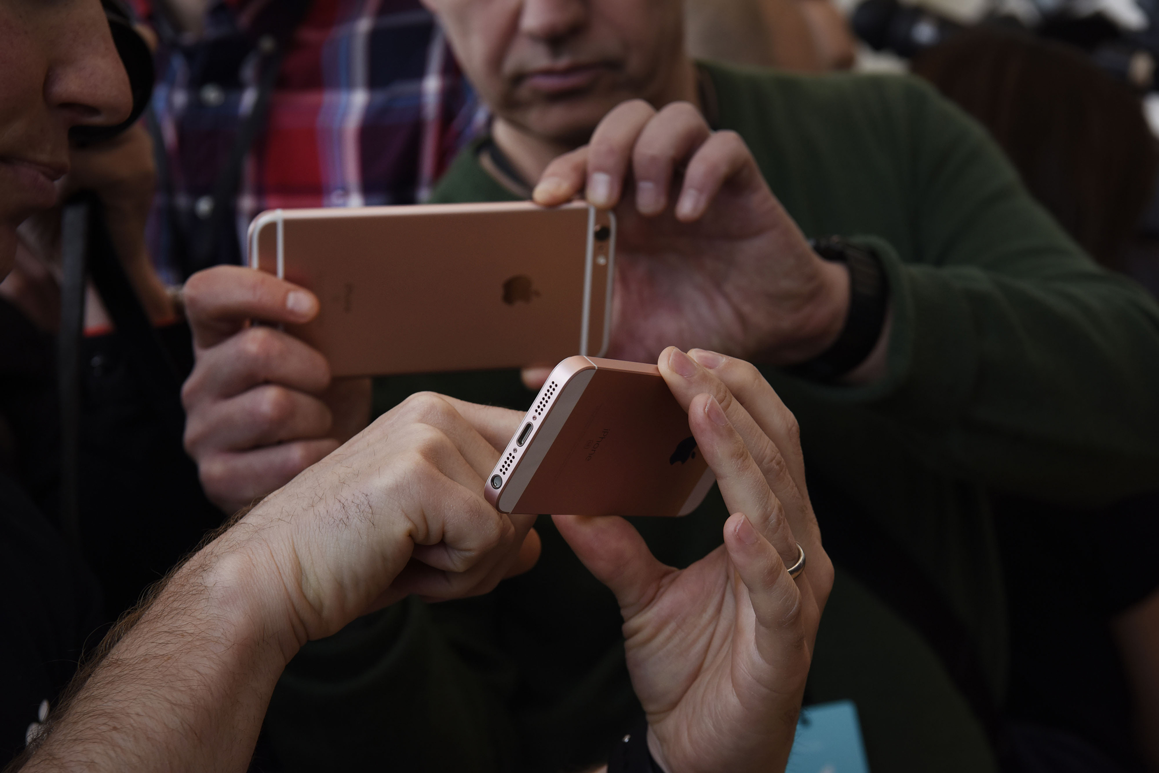 Report: Feds claimed ignorance on iPhone hacking 19 times