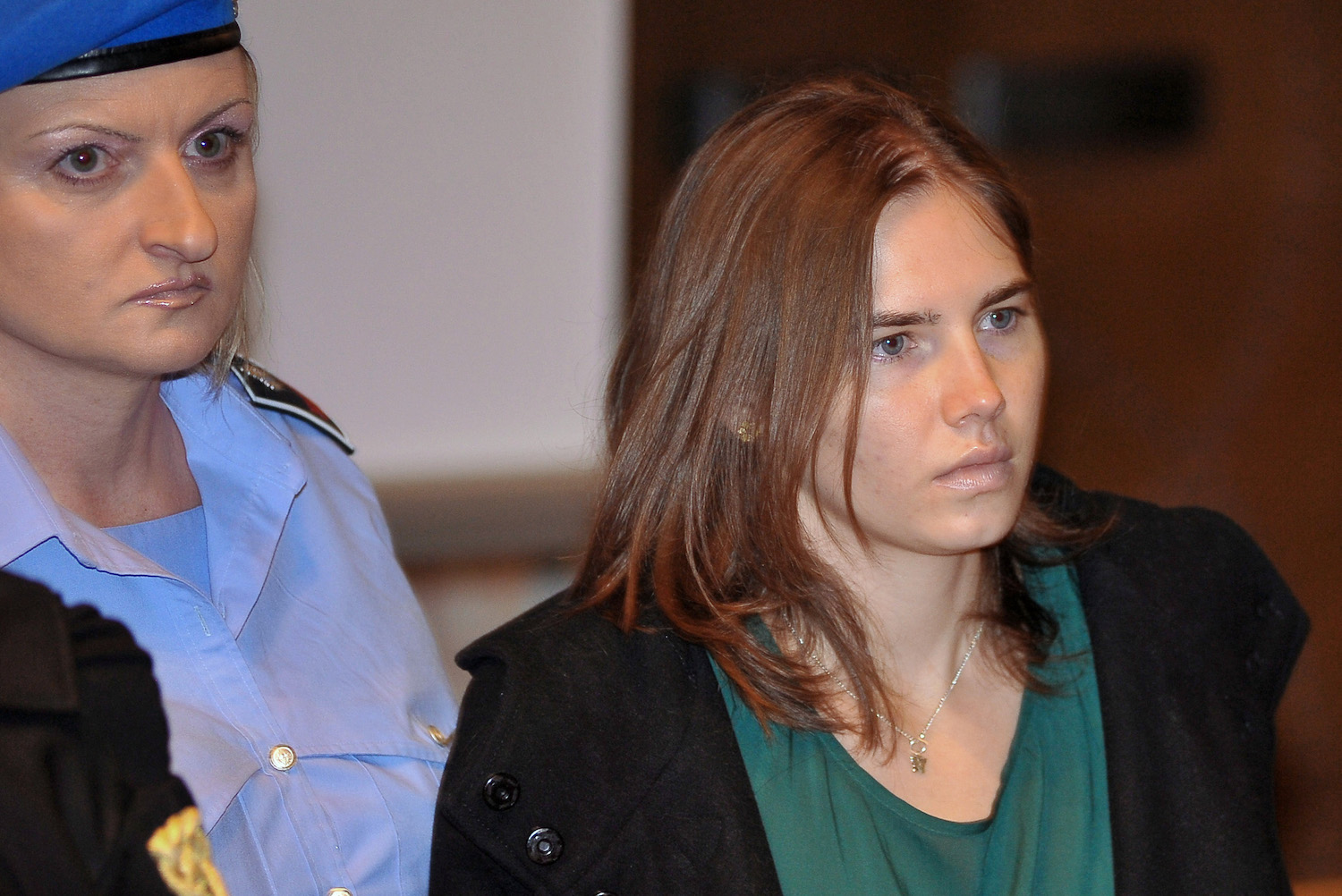 Amanda Knox draws parallels between Ghislaine Maxwell and Elizabeth Holmes