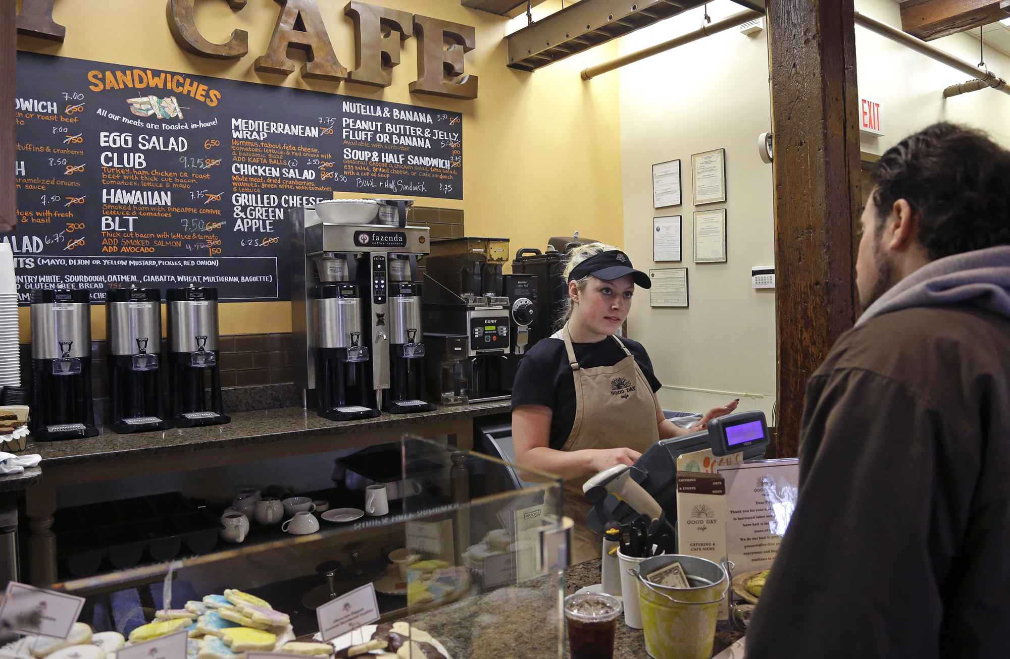 First-quarter economic growth marked up to 0.8 percent