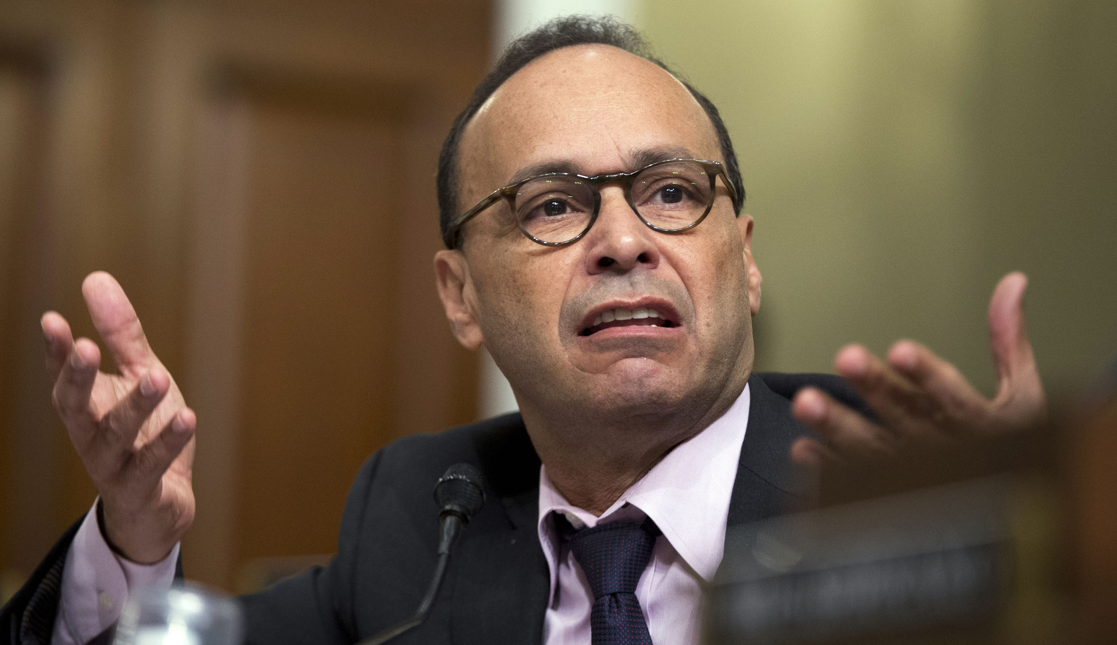 Luis Gutierrez stands by John Kelly insult: ‘I didn’t bring up his son’