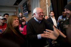 Poll: Sanders beats Trump in 3-way race with Bloomberg