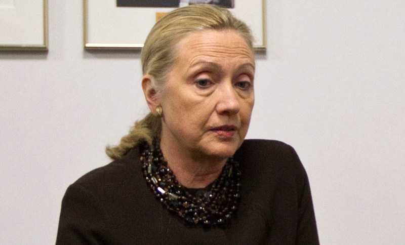 Clinton losing support to Biden, Sanders