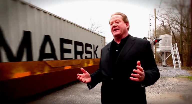 Former liberal MSNBC host Ed Schultz hit the Hillary Clinton team for its attacks on Russia and RT, the Russian-owned TV network that now employs him. (Screen shot)