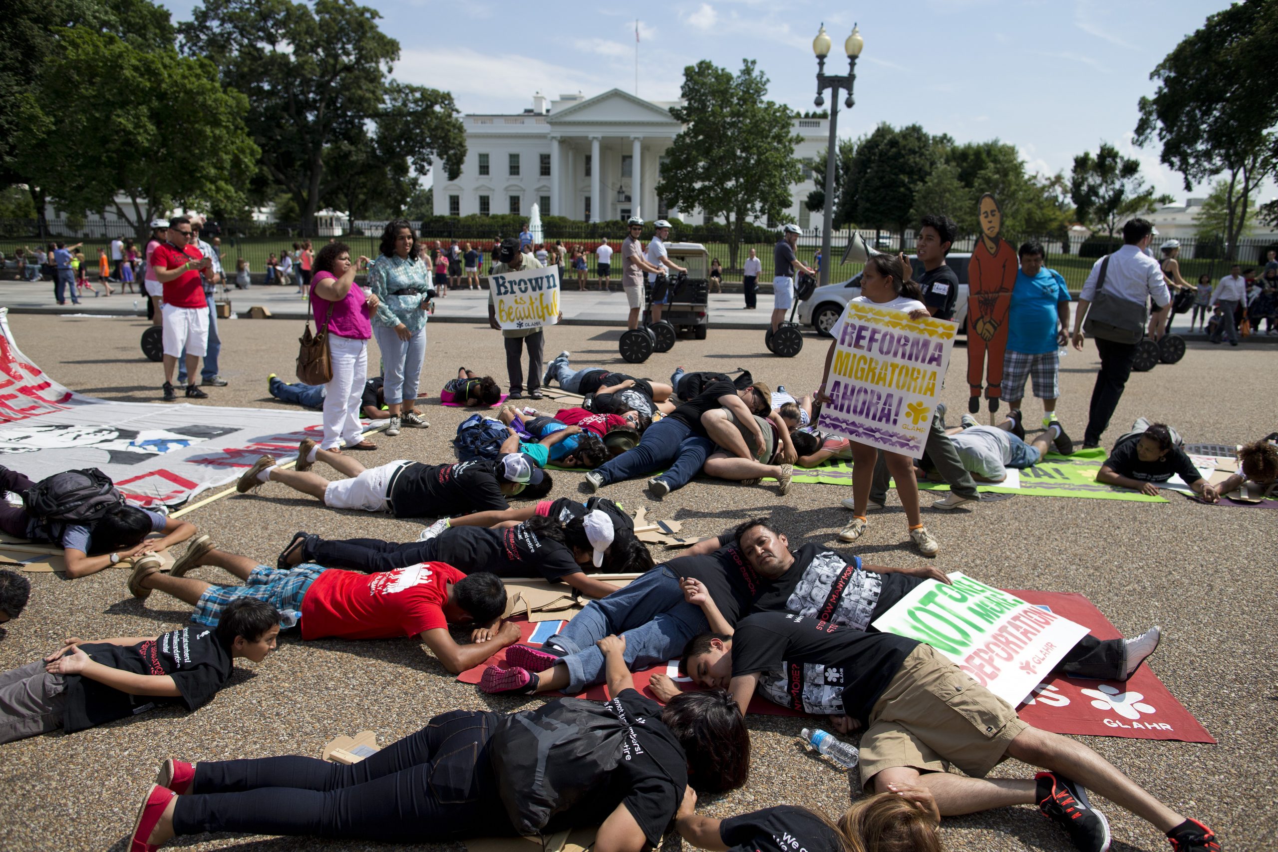 Immigration debate upended by a flood of children