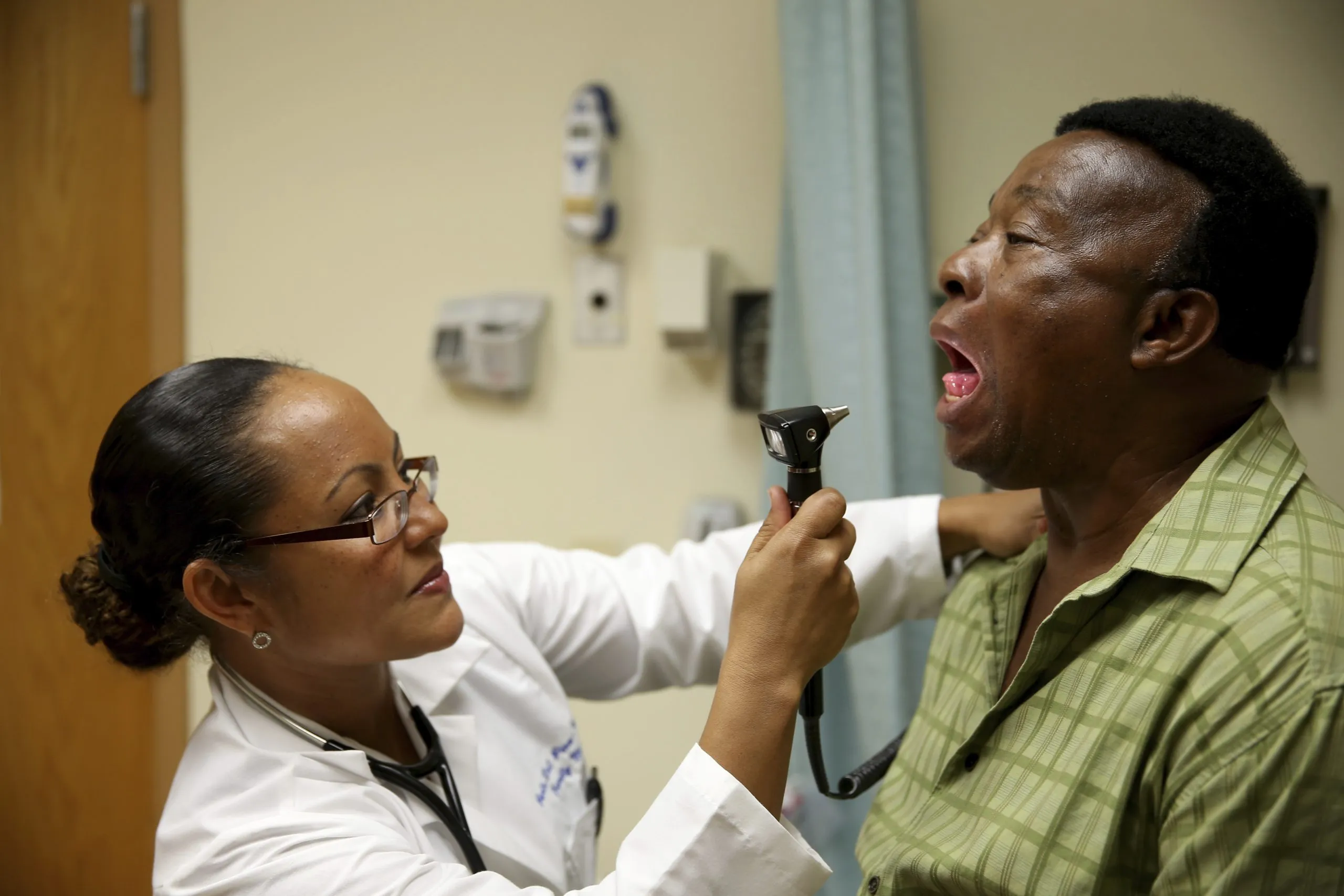 Are Republicans abandoning the Obamacare issue? Doubtful
