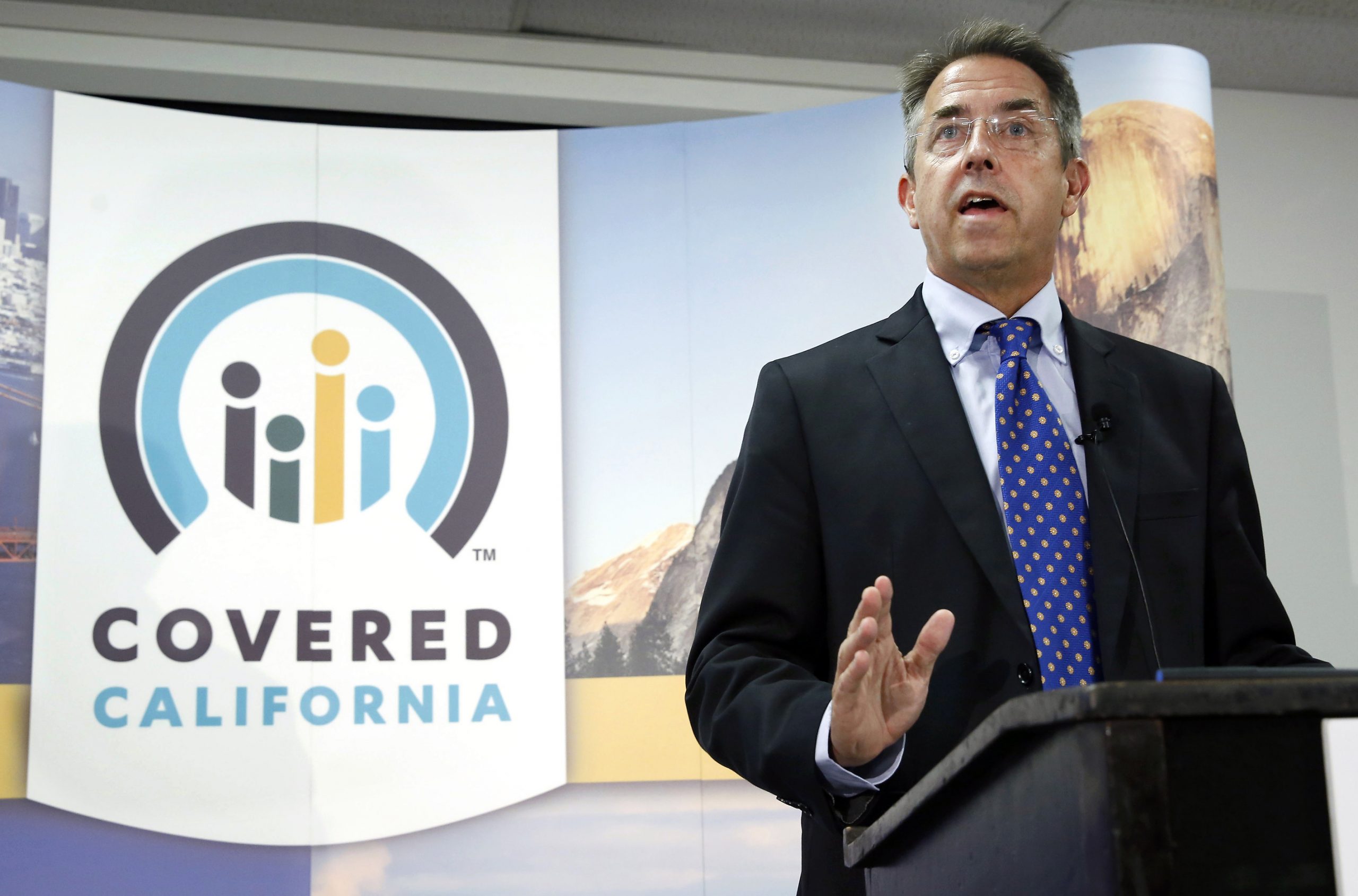Probe sought in California no-bid health contracts