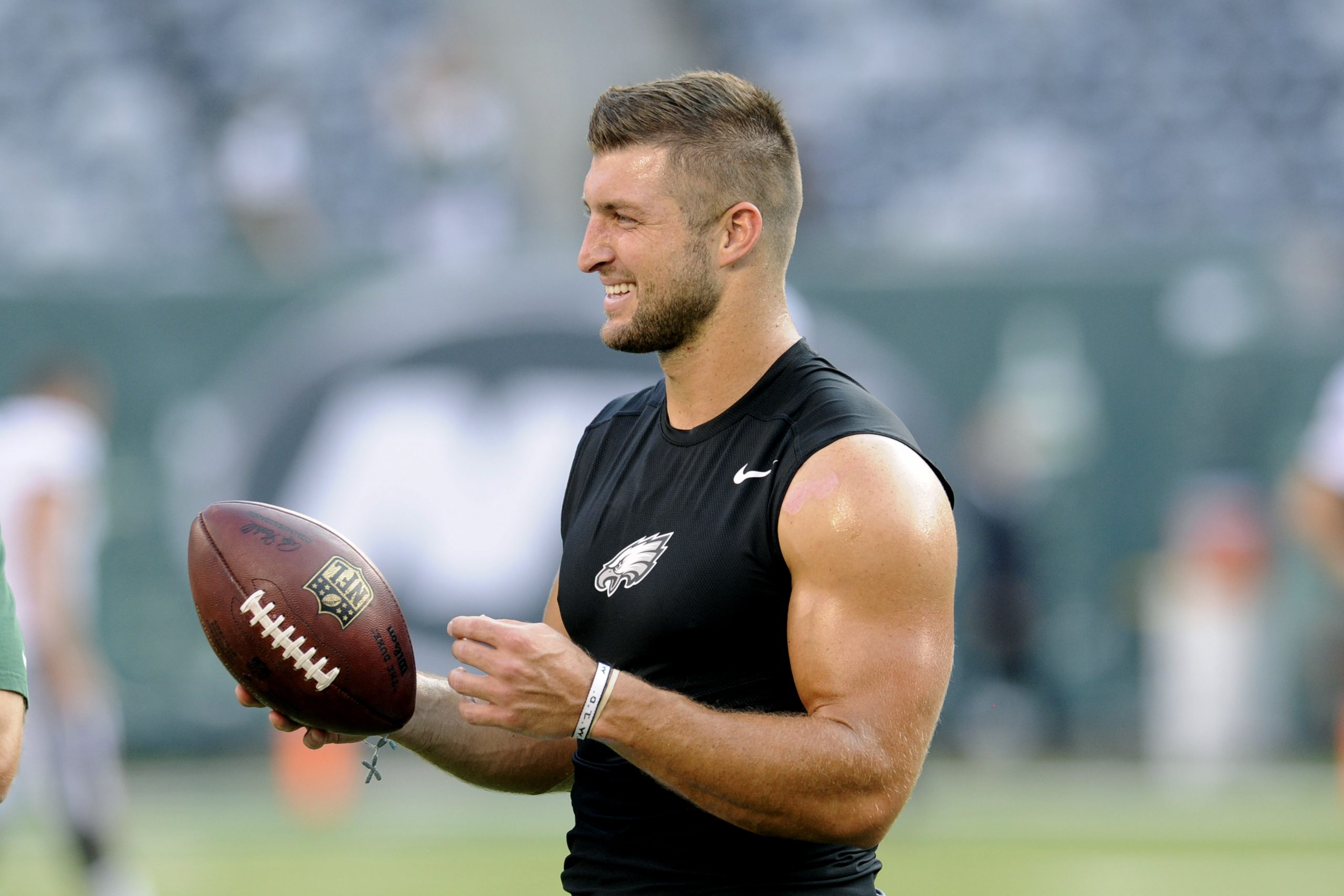Tim Tebow tries out for Jacksonville Jaguars as a tight end in NFL comeback attempt