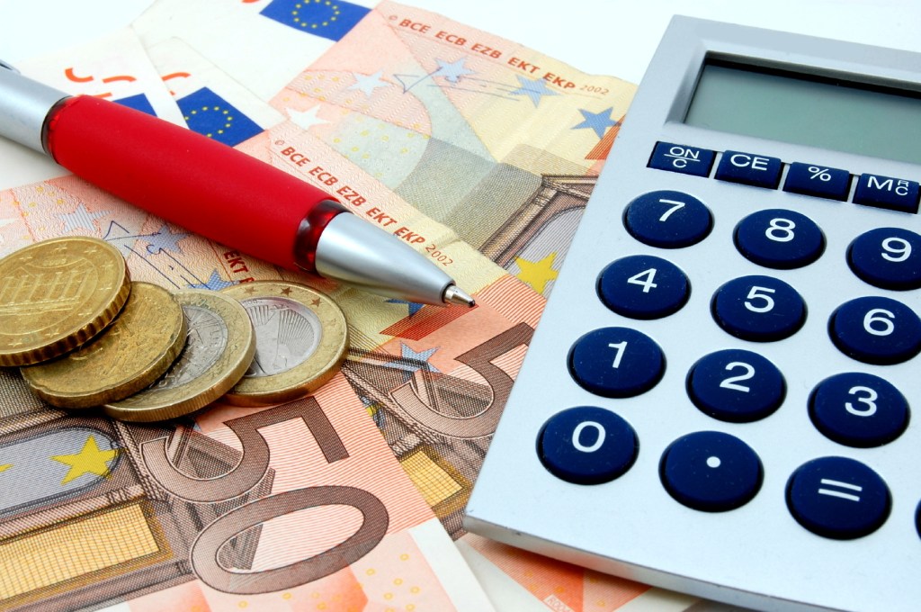 Europeans ramp up stimulus
