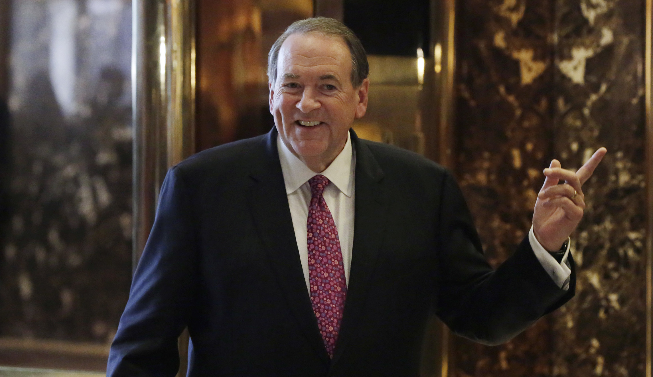 Huckabee: Lindsey Graham should open separate investigation into Hunter Biden and whistleblower