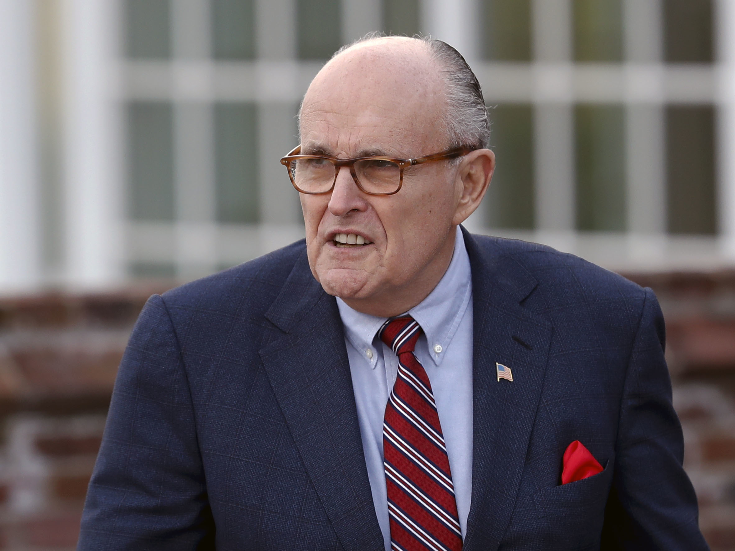 Giuliani: Trump wants Barr to decide about investigating Biden