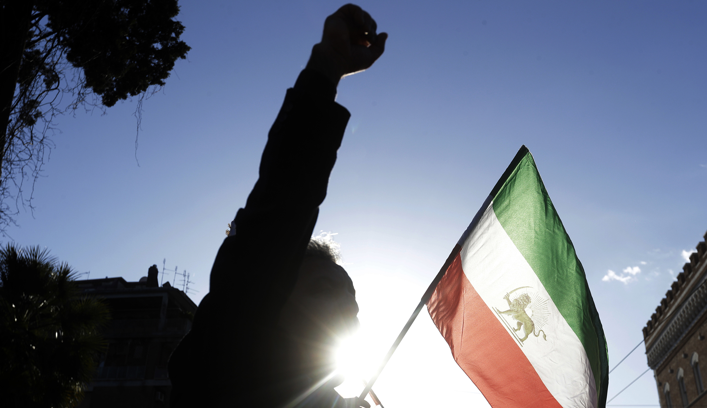 The Iranian people won’t unite around the regime’s flag