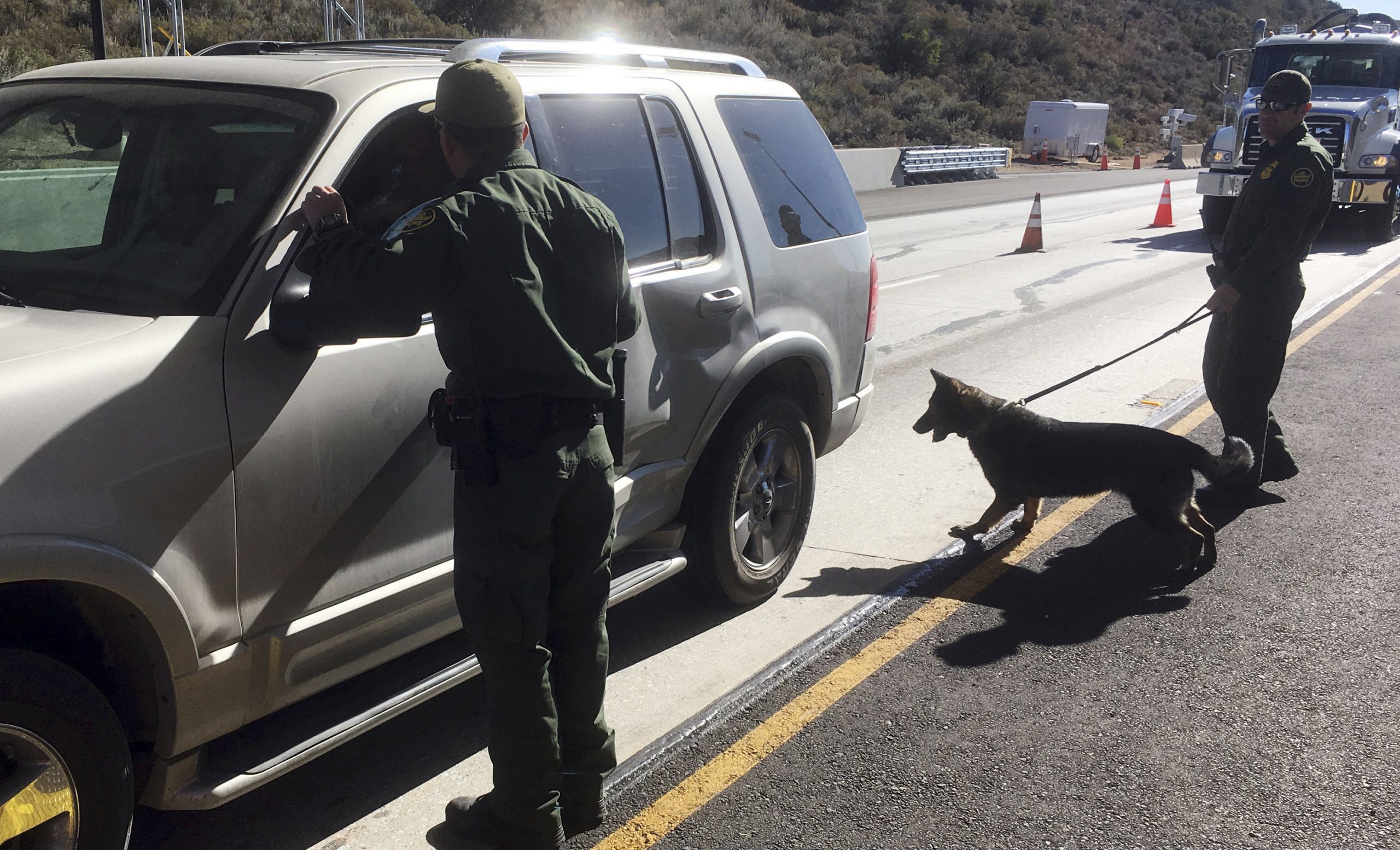 Border Patrol alarmed by spike in drug seizures on California highway