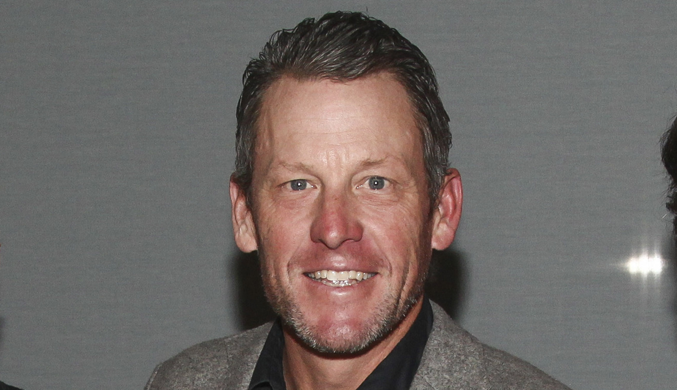 Lance Armstrong boasts about overtaking Mike Pence on a Nantucket home path