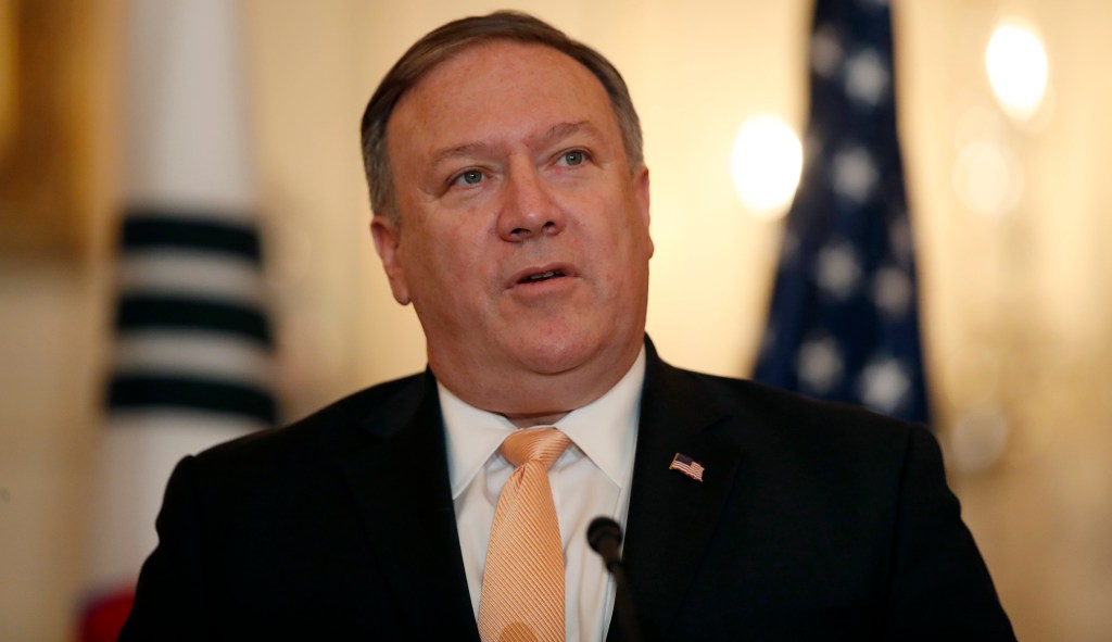 Mike Pompeo: World must help Iranians prepare for revolt