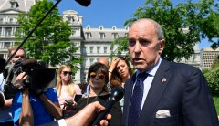 Larry Kudlow: White House ‘taking a look at’ regulations for Google
