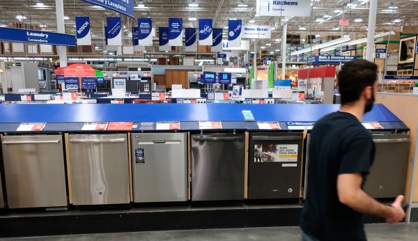 Biden administration moves to repeal Trump rule creating faster dishwashers