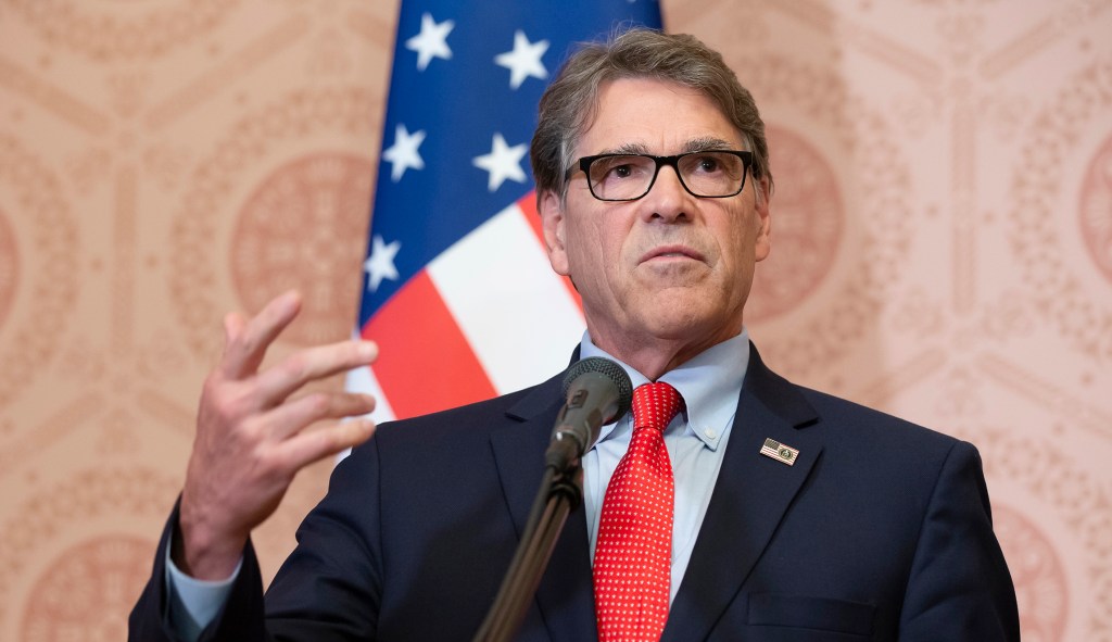 Rick Perry warns of cyberattack risk, could come from ‘some kid sitting in a basement’