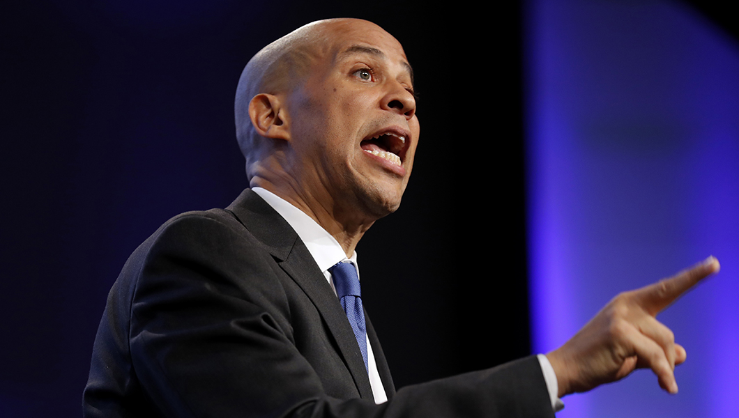 A softer Spartacus: Cory Booker comforts Iowa after Kavanaugh confirmation