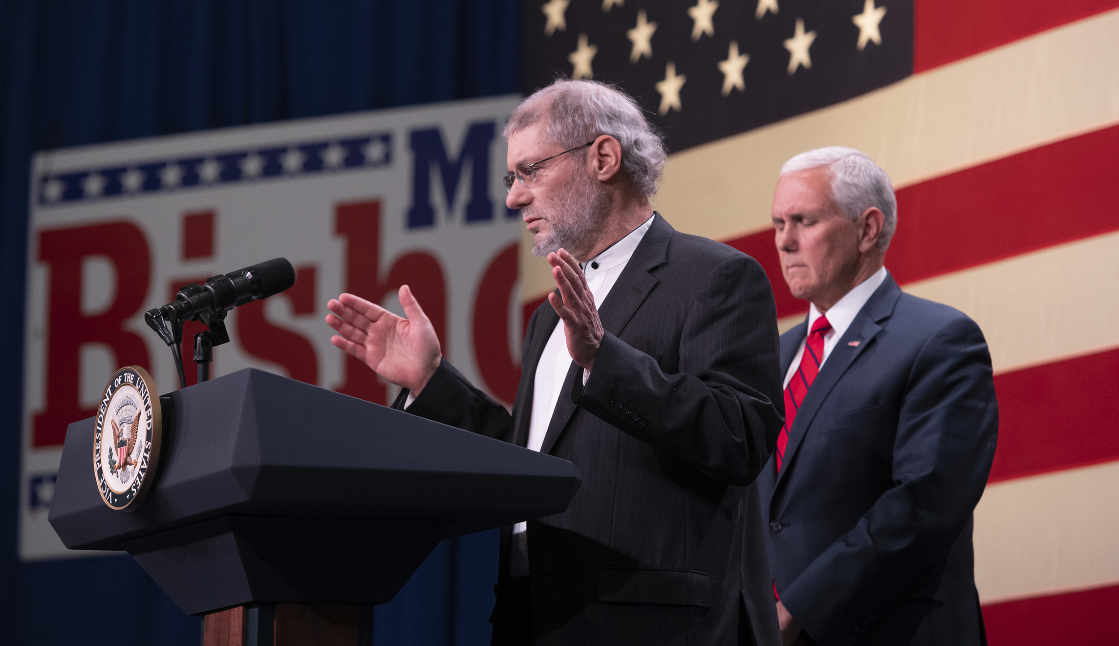 Fury over 'Christian rabbi' at Pence rally who prayed for Jewish victims in Pittsburgh
