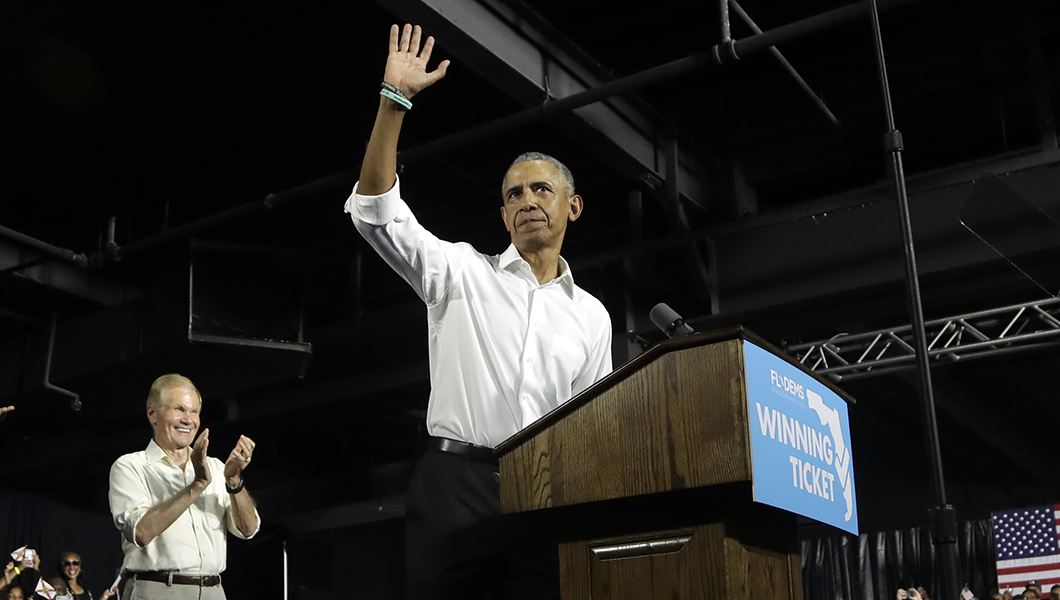 Obama stops for tacos after Miami rally
