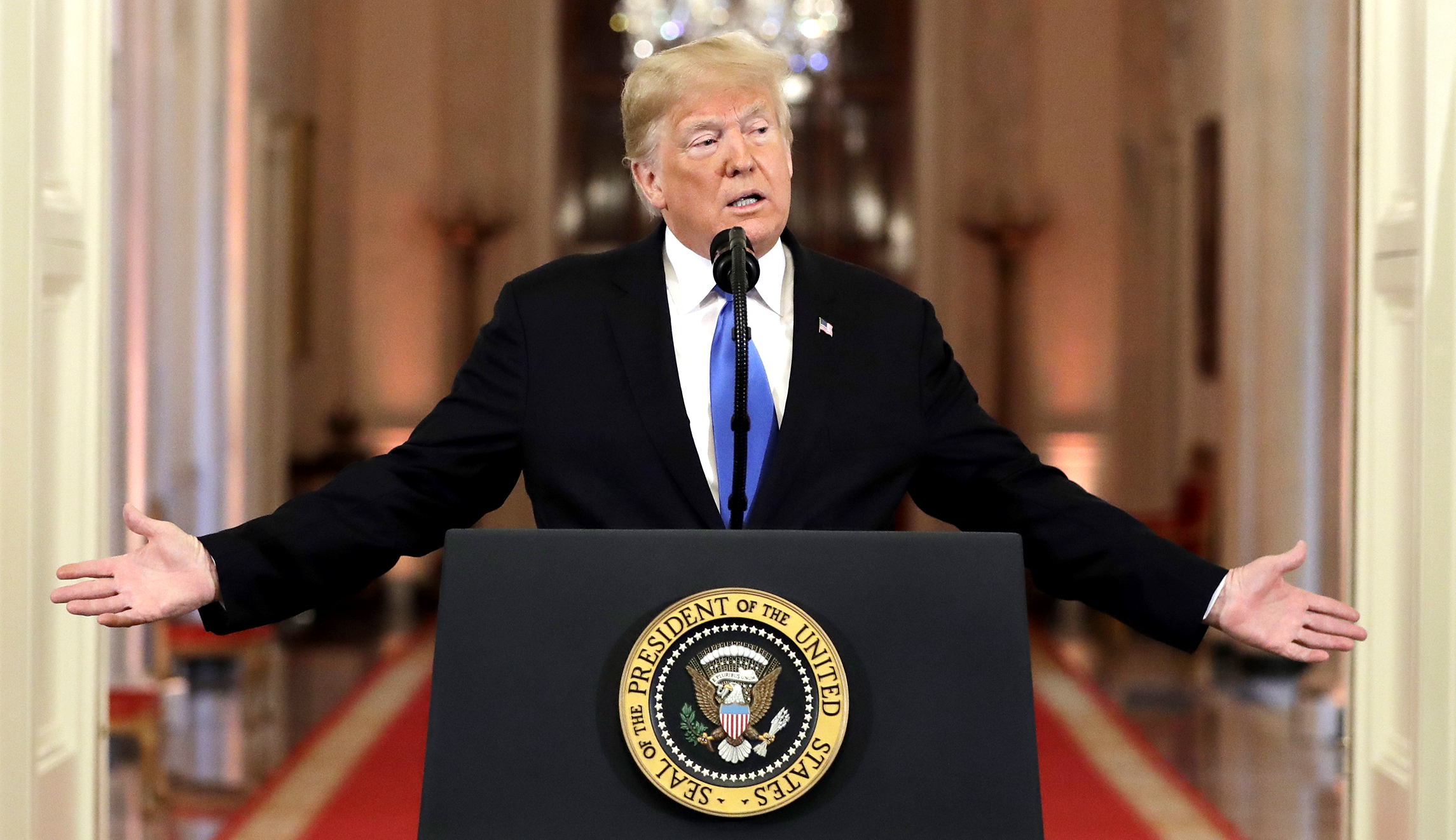 Trump expected to offer immigration compromise to end shutdown