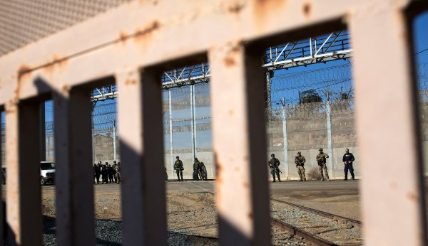 Deadlock in border wall fight as government shutdown looms