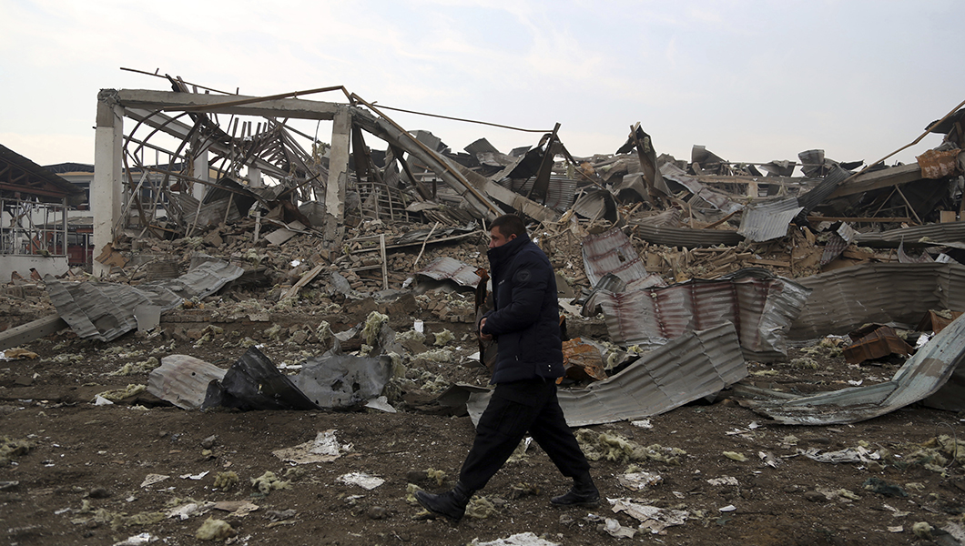 In Afghanistan, Uncle Sam’s left hand doesn’t know what his right hand is doing