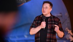 Elon Musk invites car workers’ union to hold unionization vote at Tesla factory